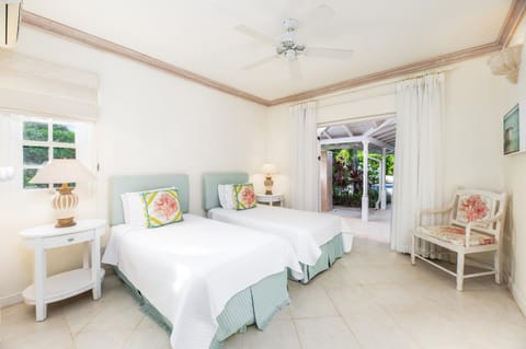 Coconut Grove 8 Luxury Villa by Island Villas Chalet in Saint James