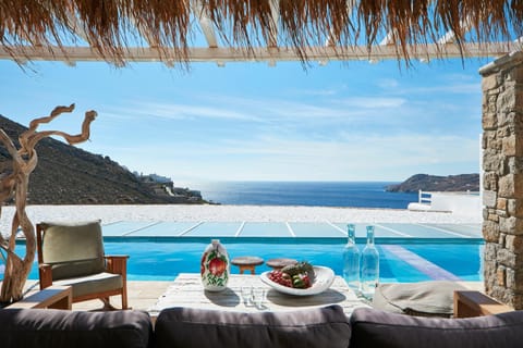 Balcony/Terrace, Sea view, Swimming pool, Swimming pool