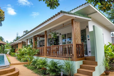 The Joy Beach Villas Villa in Ko Pha-ngan Sub-district