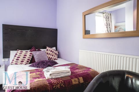 M and J Guest House Bed and Breakfast in Cleethorpes