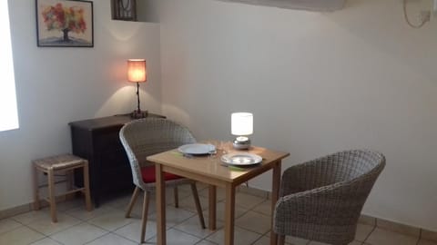 Le Petit Séguret Apartment in Auvergne-Rhône-Alpes