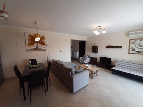 ALIVERI FLAT WITH SEA VIEW House in Euboea