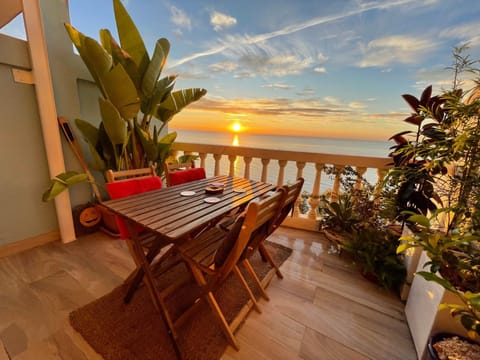 Casa con maravillosas vistas al mar House in Alacantí