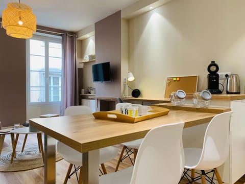 Esprit Cosy sur plateau central Apartment in Clermont-Ferrand