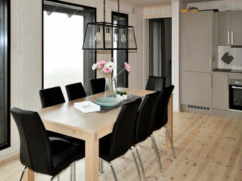 10 person holiday home in yer Casa in Innlandet