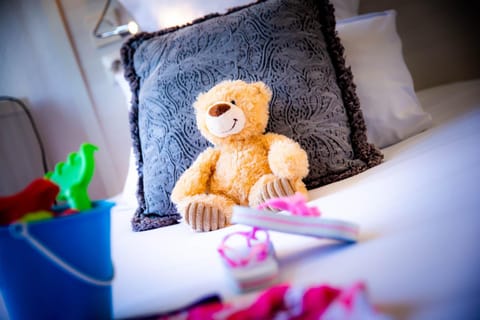 Bed, Children play ground, Photo of the whole room, Bedroom, children, children, Family, Family