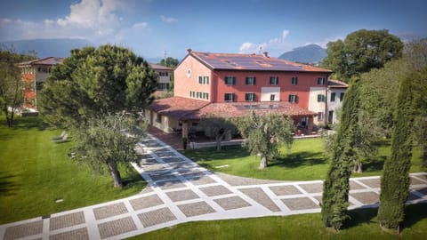 Borgo Romantico Relais Hôtel in Lake Garda