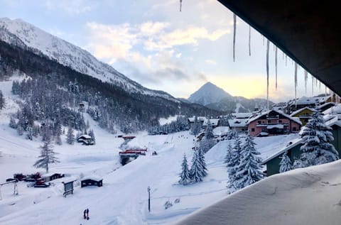 Natural landscape, Winter, Mountain view