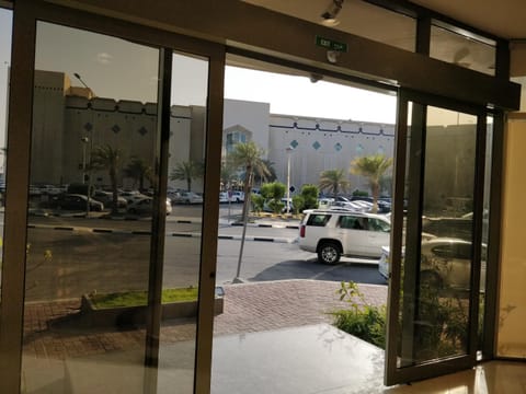 Facade/entrance, View (from property/room), City view, Street view