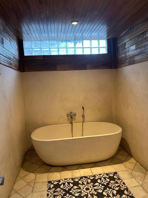 Villa Karma Loka Bed and Breakfast in Sidemen