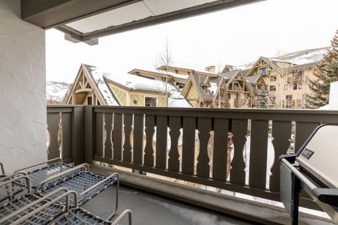9 Vail Road Vail Village 1 to 4 Bedrooms by Vail Realty Condo in Vail