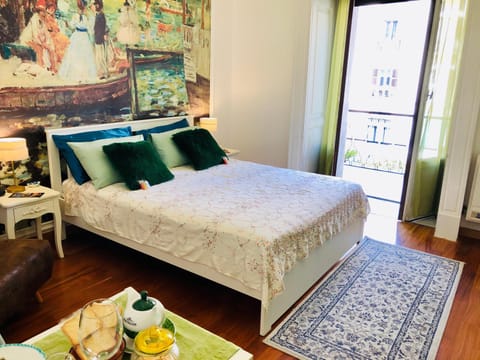 RarityArt GuestHouse Bed and Breakfast in Salerno
