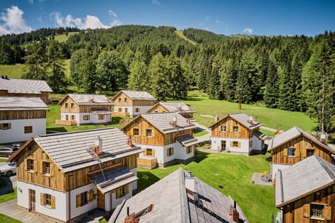 Property building, Summer, Mountain view