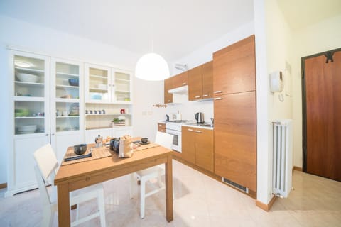 Gardappartamenti Garibaldi City Centre Apartment in Desenzano del Garda