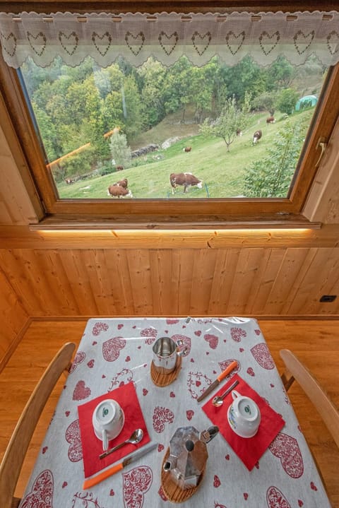 View (from property/room), Garden view, Breakfast, Inner courtyard view