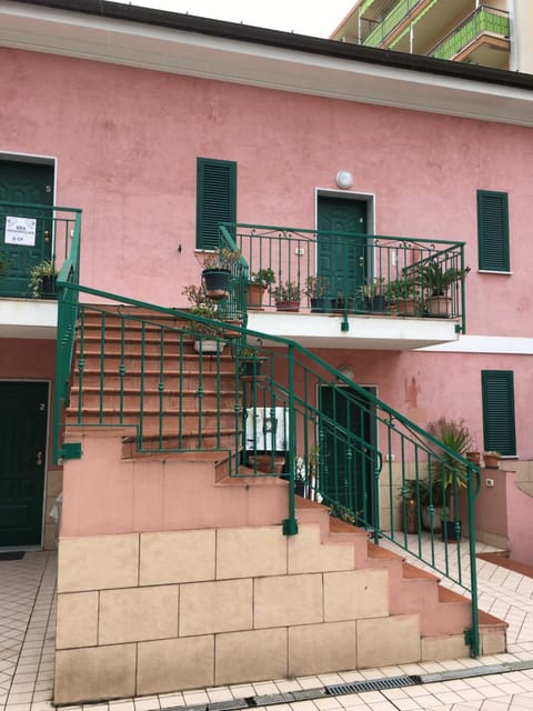 Appartamento Villa Mare Blu 1 piano con Terrazzo House in Ventimiglia