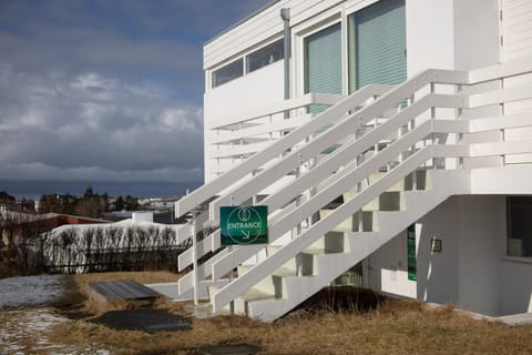 Property building, Facade/entrance, Sea view