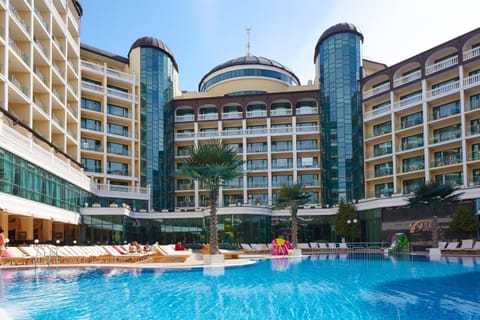 Planeta Hotel & Aquapark - Ultra All Inclusive Hotel in Sunny Beach