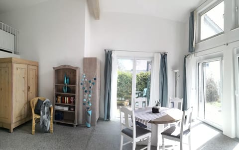 Sunny Loft Haus RV House in Ravensburg