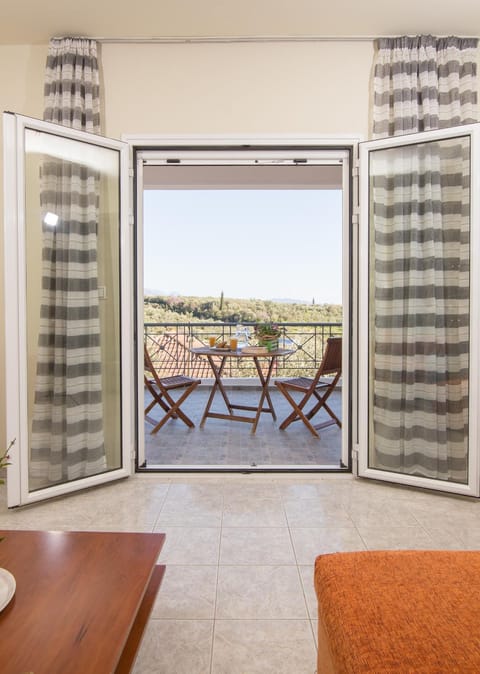 Elea Apartment in Messenia