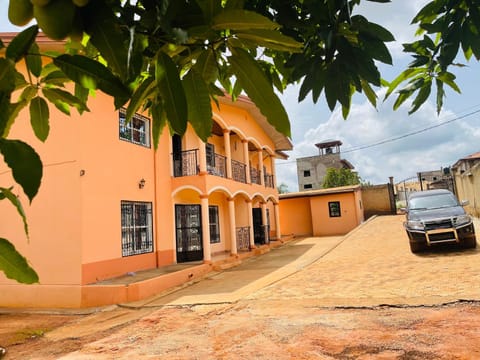 Villa contemporaine Eigentumswohnung in Yaoundé