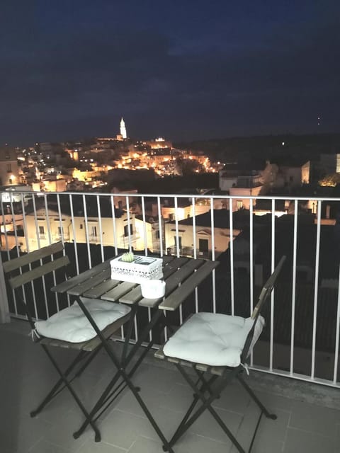 View (from property/room), Balcony/Terrace, Balcony/Terrace, City view