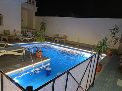 Nile Jewel Suites luxurious fully serviced 2 bedroom Ap Eigentumswohnung in Luxor