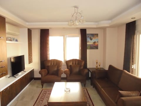 Xperia Alanya Park Residence with large balcony and seaview & free airport shuttle service Condo in Alanya