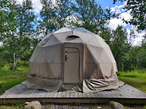 Aurora Dome Luxus-Zelt in Kiruna