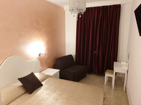 Museum Guest House Bed and Breakfast in Civitavecchia