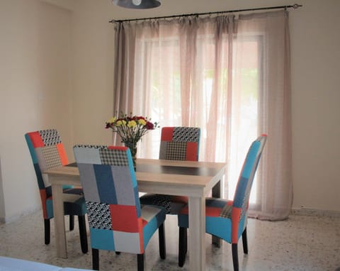 Salt Lake Town House Bed and Breakfast in Larnaca