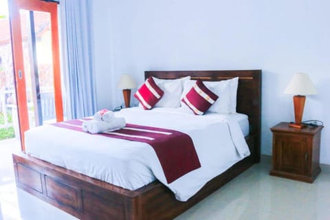 Sambu Bungalow Bed and Breakfast in Nusapenida