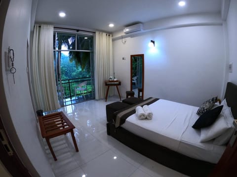 Hill Country Villa Hotel in Kandy