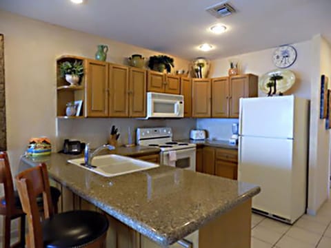 Sonoran Sea 2BR SSE 404 rby Casago Haus in Rocky Point