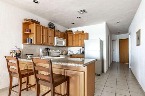 Sonoran Sea 2BR SSE 706 by Casago House in Rocky Point
