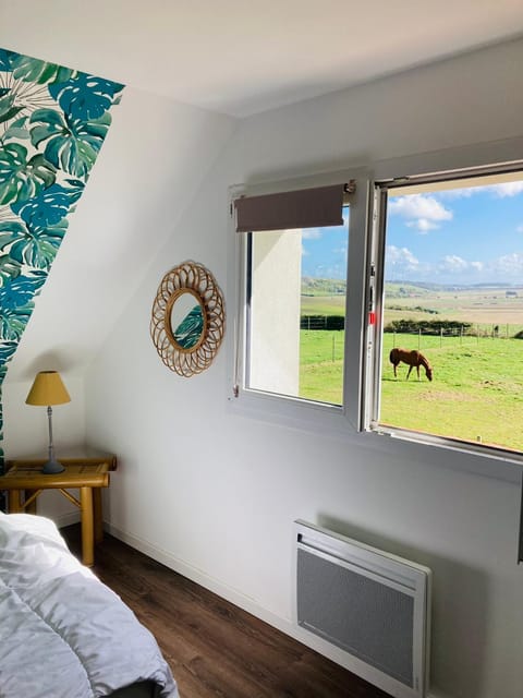 Horse-riding, View (from property/room), Bedroom
