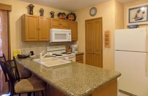 Sonoran Sea 1BR SSE 412 by Casago House in Rocky Point