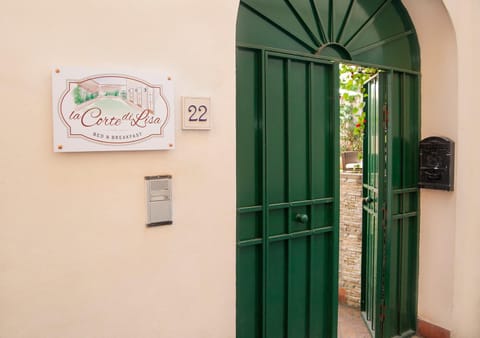 La Corte di Lisa - Self check-in Bed and Breakfast in Pisa