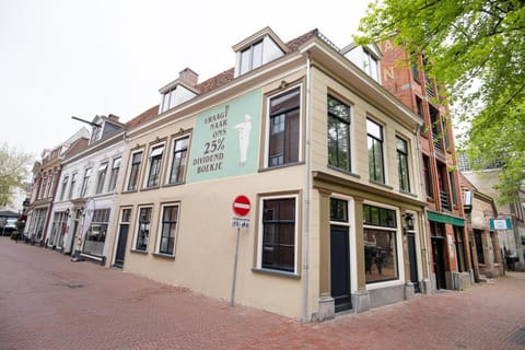 Boutique hotel WKNDS Hôtel in Leeuwarden