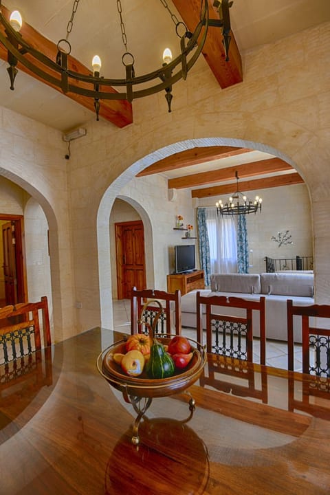 Il-Misrah Farmhouse House in Malta