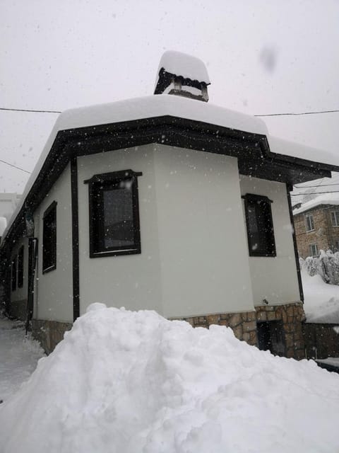 Facade/entrance, Winter, On site