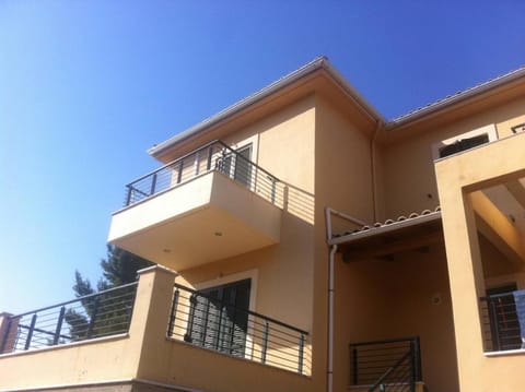 Villa Salomi Chalet in Lefkada