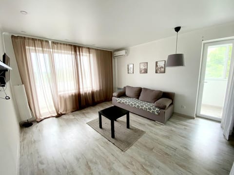 Стильная квартира в светлых тонах Apartment in Dnipro