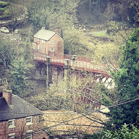 Gorgeview Cottage House in Telford