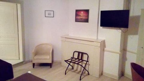 TV and multimedia, Bedroom