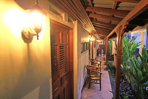 The Kresna Hotel Übernachtung mit Frühstück in Yogyakarta