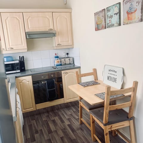 Be My Guest Liverpool - Ground Floor Apartment with Parking Apartment in Liverpool