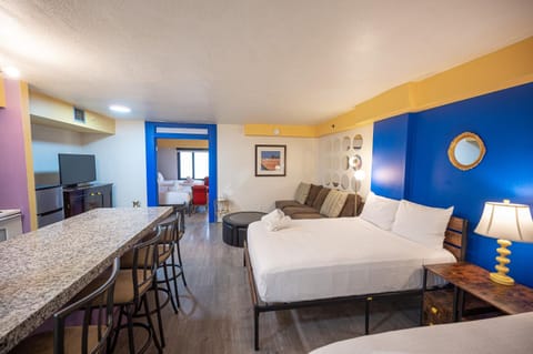 Stay Together Suites on The Strip - 1 Bedroom Suite 1012 Condo in Las Vegas Strip