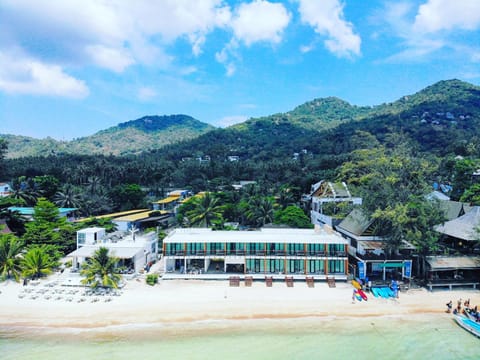 Property building, Bird's eye view, Mountain view