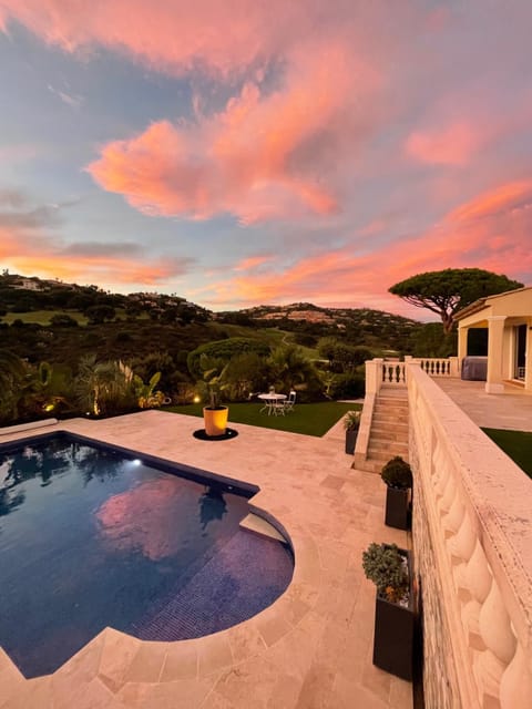 Villa avec piscine sur le golf Moradia in Sainte-Maxime